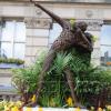 Bolt_Floral_Statue-07